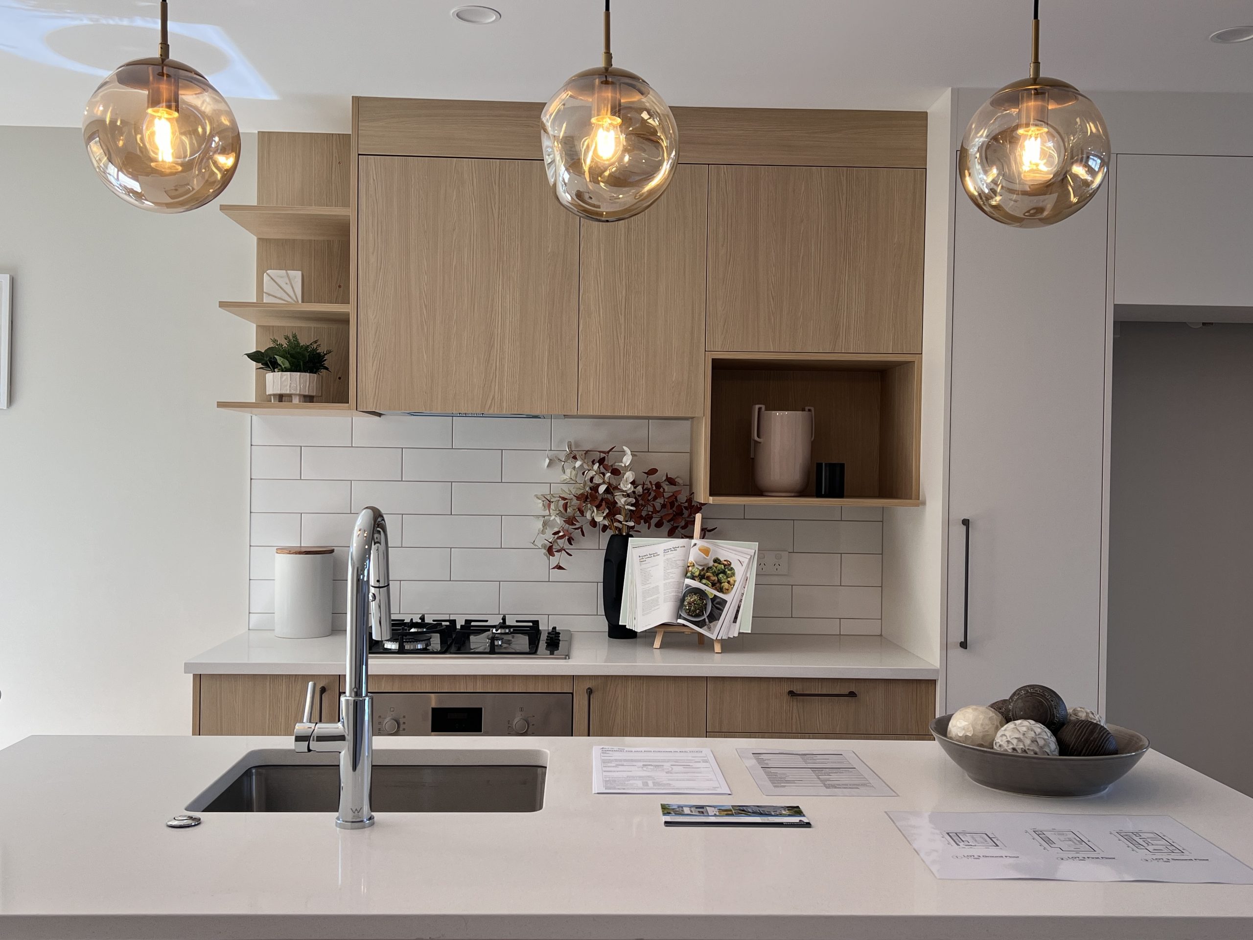 An Elegant Townhouse Kitchen – Sunnynook