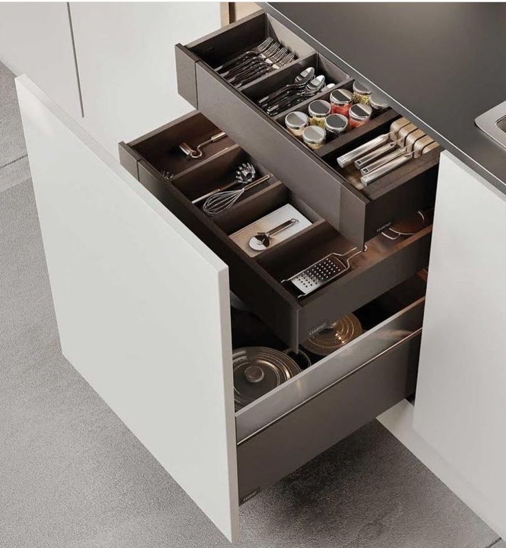 Tiered-internal drawers