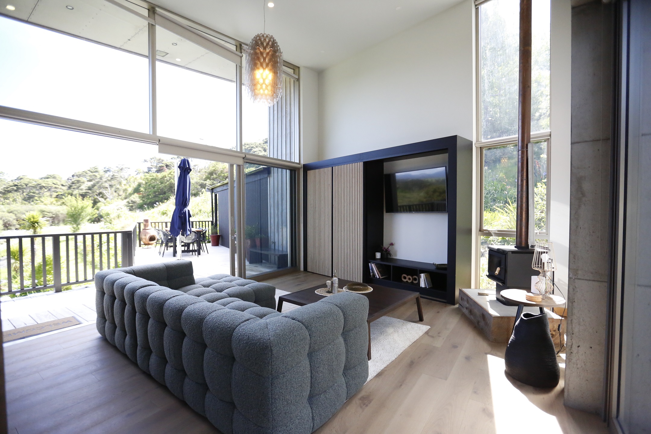 A Stellar Dual-Function TV Cabinet & Guest Renovations