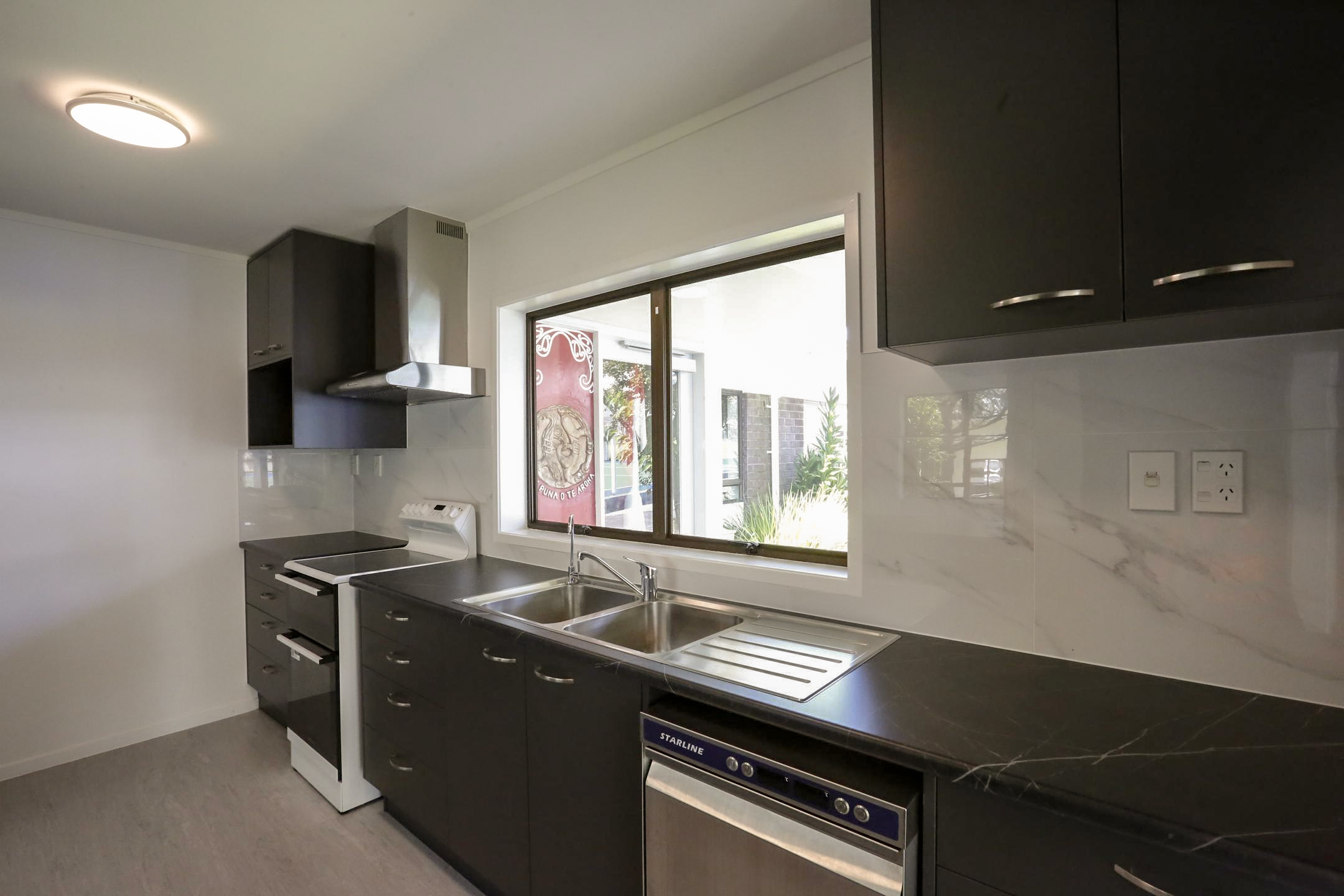 Minimum Disruption. Comprehensive Kitchen Upgrade.